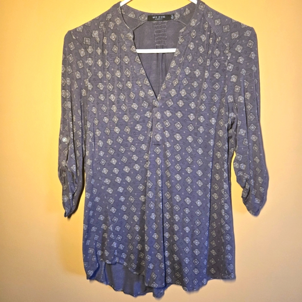 Max Jeans V-neck Top PTP=18"